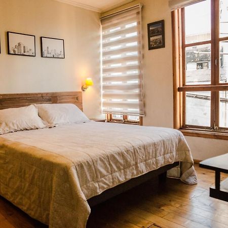 Hostal Mito บัลปาราอีโซ ภายนอก รูปภาพ