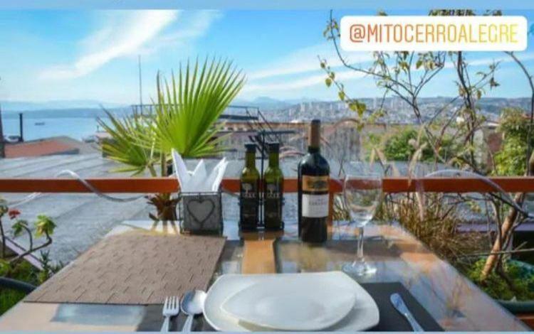 Hostal Mito บัลปาราอีโซ ภายนอก รูปภาพ